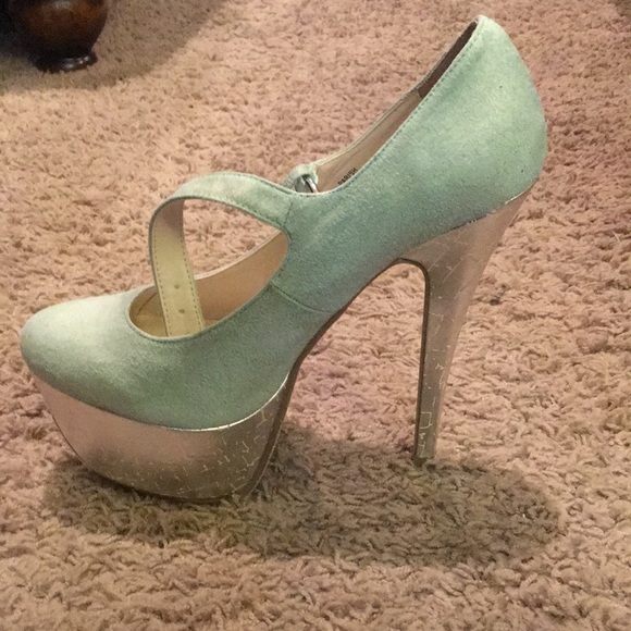 Mint Green Decor Heels - Picture 6 of 6